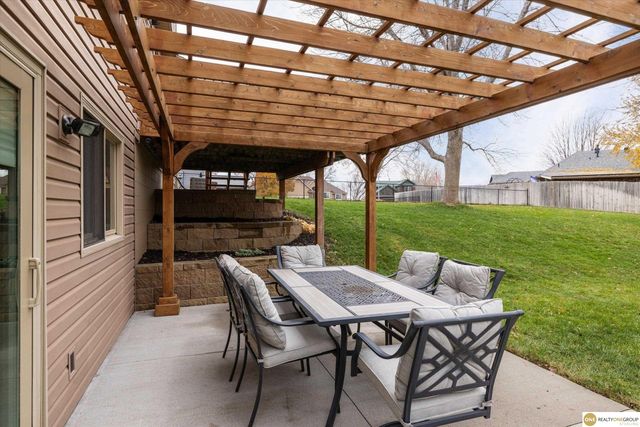 14510 S 23 Street, Bellevue, NE 68123