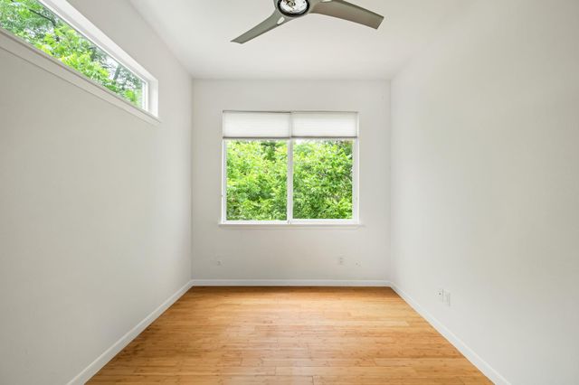 2202 Garden ST B, Austin, TX 78702