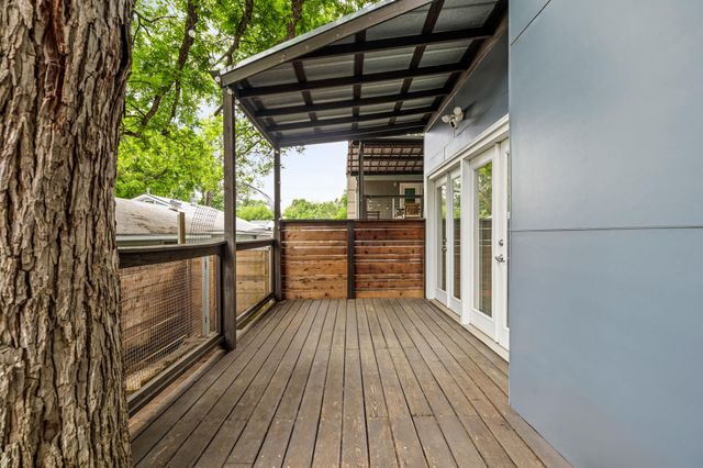 2202 Garden ST B, Austin, TX 78702