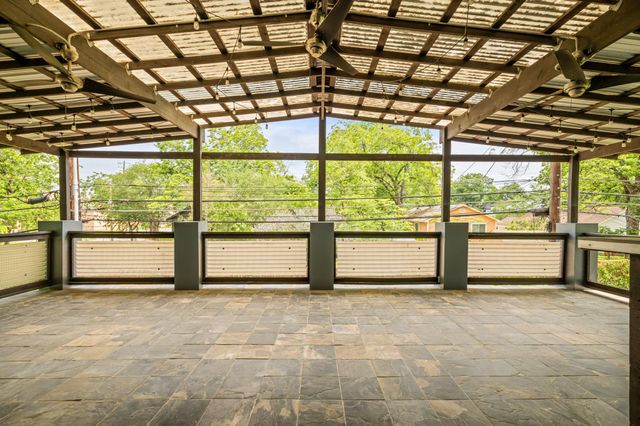 2202 Garden ST B, Austin, TX 78702