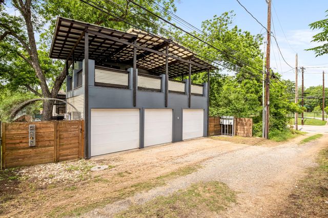 2202 Garden ST B, Austin, TX 78702