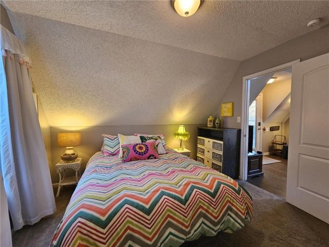 283 Sunrise Acres Point, Sunrise Beach, MO 65079