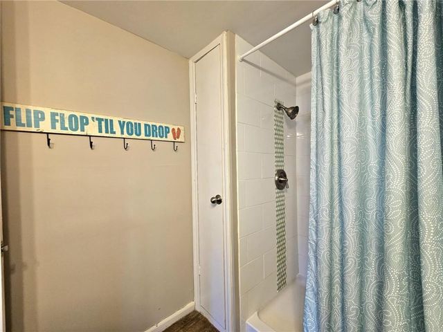 283 Sunrise Acres Point, Sunrise Beach, MO 65079