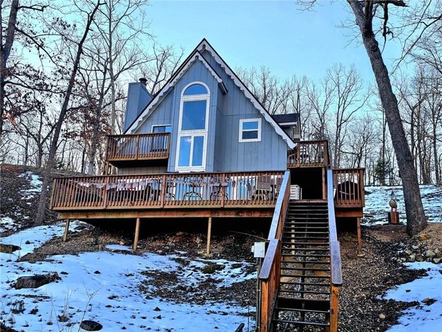 283 Sunrise Acres Point, Sunrise Beach, MO 65079