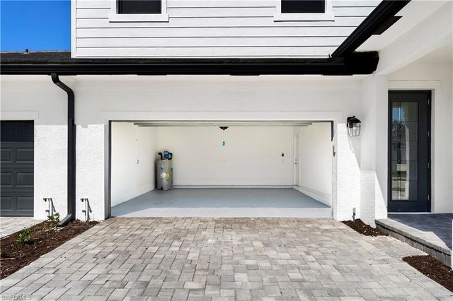 10954 Preachers Cove LN, Fort Myers, FL 33913