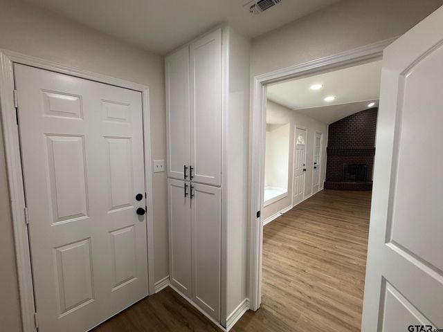 1813 SEQUOIA DR, Tyler, TX 75703