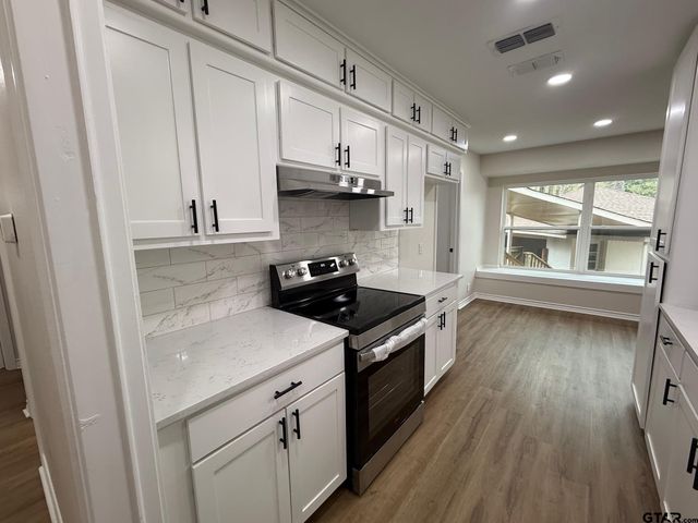 1813 SEQUOIA DR, Tyler, TX 75703