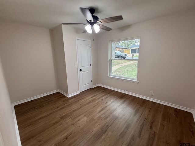 1813 SEQUOIA DR, Tyler, TX 75703