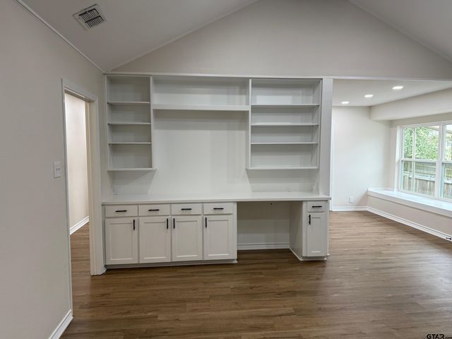 1813 SEQUOIA DR, Tyler, TX 75703