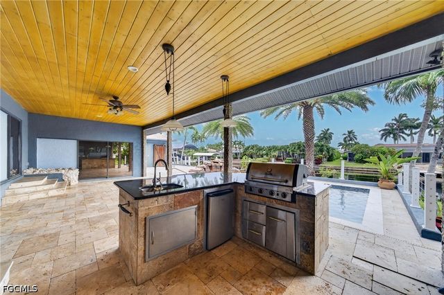 1919 SE 37th TER, Cape Coral, FL 33904