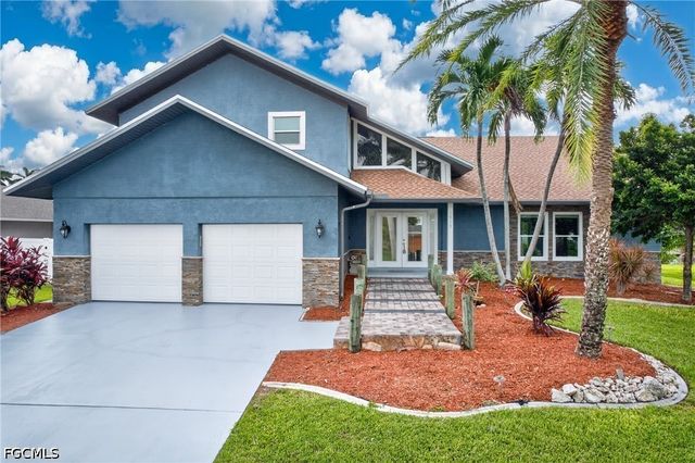 1919 SE 37th TER, Cape Coral, FL 33904