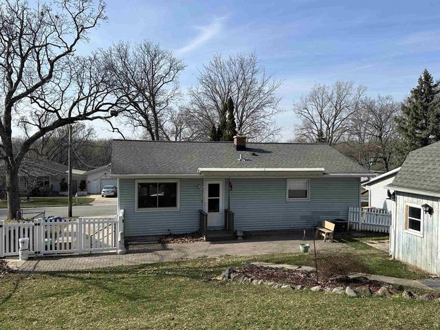 3233 Quincy Avenue, Madison, WI 53704