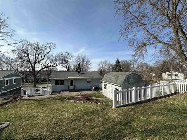 3233 Quincy Avenue, Madison, WI 53704