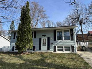 3233 Quincy Avenue, Madison, WI 53704