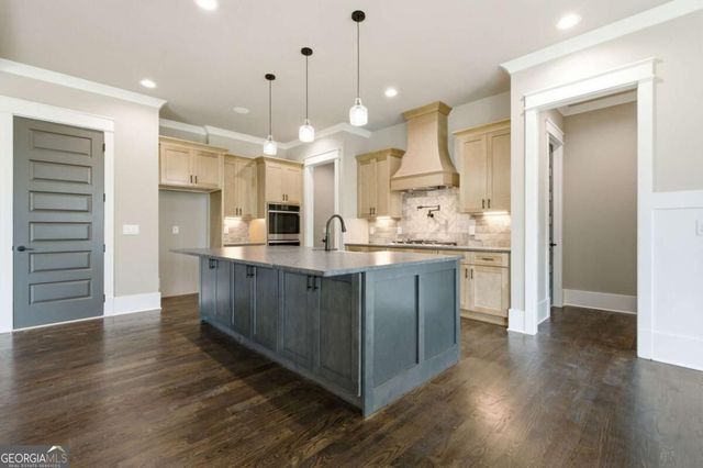 7381 Lazy Hammock Way, Flowery Branch, GA 30542