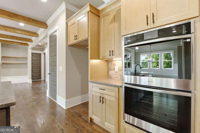 7381 Lazy Hammock Way, Flowery Branch, GA 30542