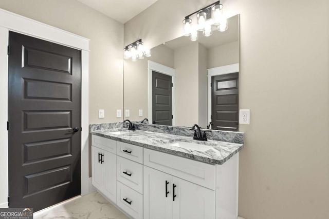 7381 Lazy Hammock Way, Flowery Branch, GA 30542