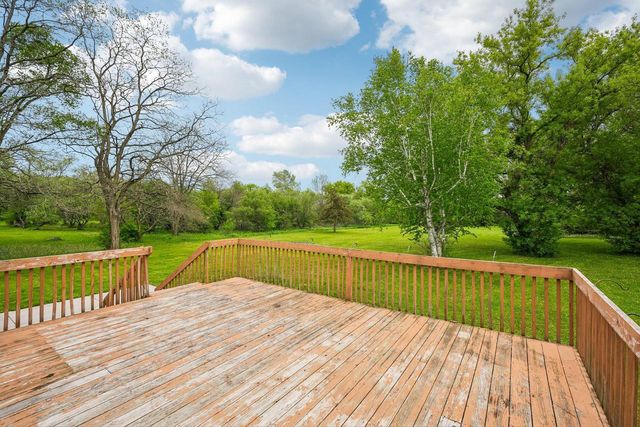 S55W33749 County Road ZZ, North Prairie, WI 53153