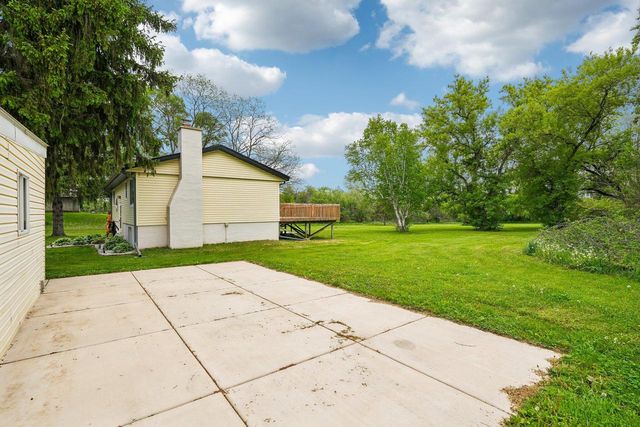 S55W33749 County Road ZZ, North Prairie, WI 53153