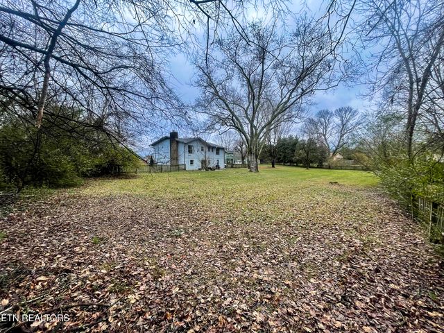 8616 Lanier Lane, Knoxville, TN 37923