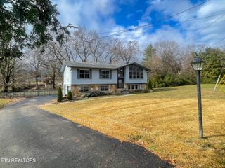 8616 Lanier Lane, Knoxville, TN 37923