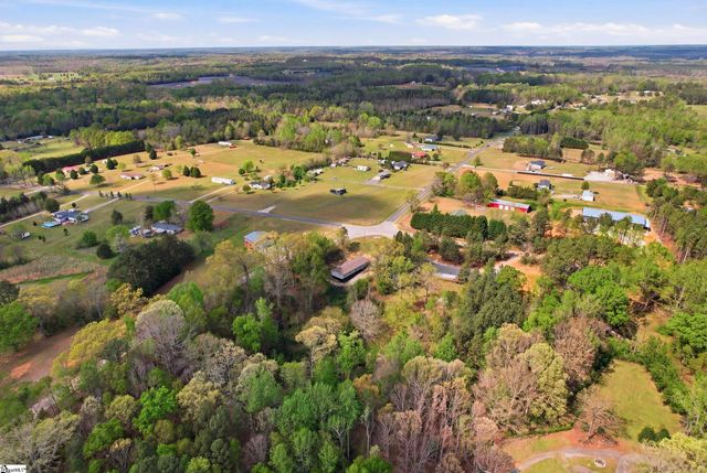 23 Warrior Creek Church Road, Gray Court, SC 29645