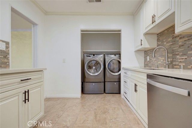 5802 Colfax Avenue, North Hollywood (los Angeles), CA 91601