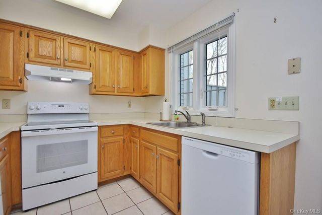 607 Chestnut Drive, Carmel, NY 10512