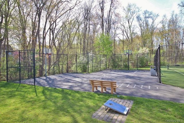 607 Chestnut Drive, Carmel, NY 10512
