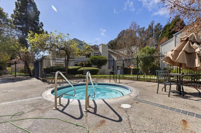 2603 Willowbrook Lane 22, Aptos, CA 95003