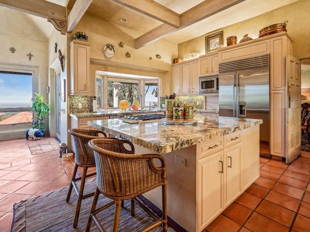 340 Powers Dr, El Dorado Hills, CA 95762