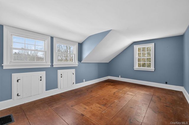 74 Onderdonk Road, Warwick, NY 10990