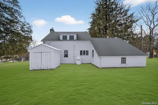 74 Onderdonk Road, Warwick, NY 10990