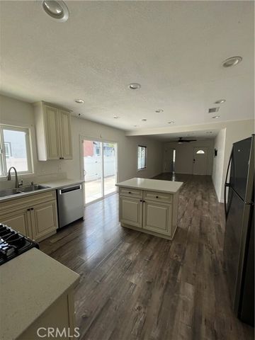 3751 Briscoe, Riverside, CA 92506