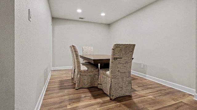 1003 N Diamondhead Boulevard, Crosby, TX 77532