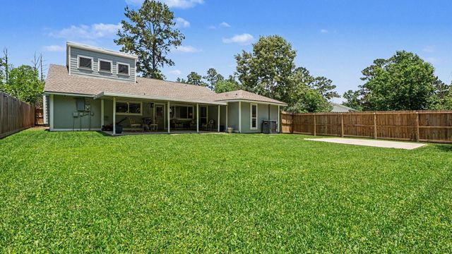 1003 N Diamondhead Boulevard, Crosby, TX 77532