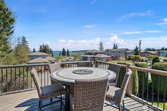 7989 E Barsay Lane, Port Orchard, WA 98366