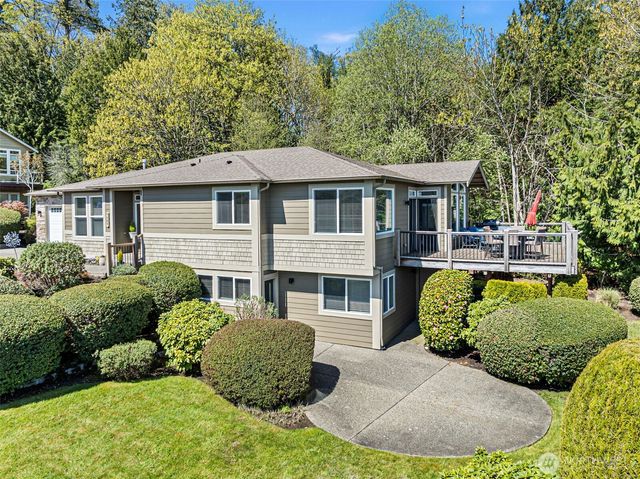 7989 E Barsay Lane, Port Orchard, WA 98366
