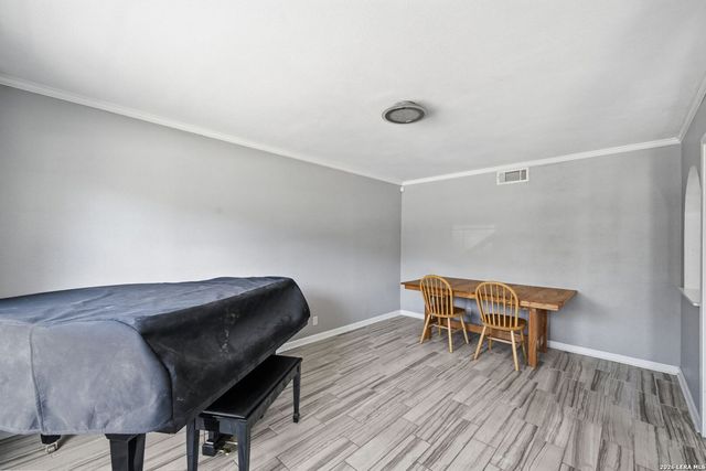 3106 Clearfield, San Antonio, TX 78230