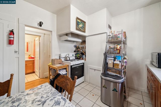 1401 Bissell Ave, Richmond, CA 94801