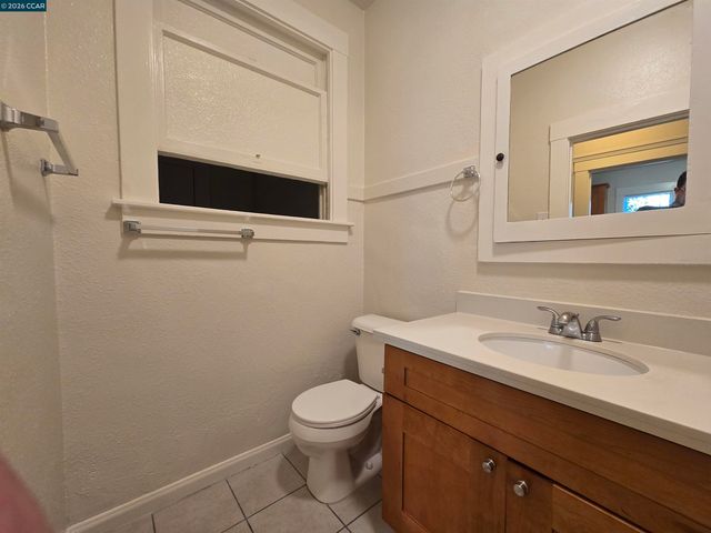 1401 Bissell Ave, Richmond, CA 94801