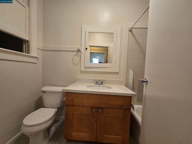 1401 Bissell Ave, Richmond, CA 94801