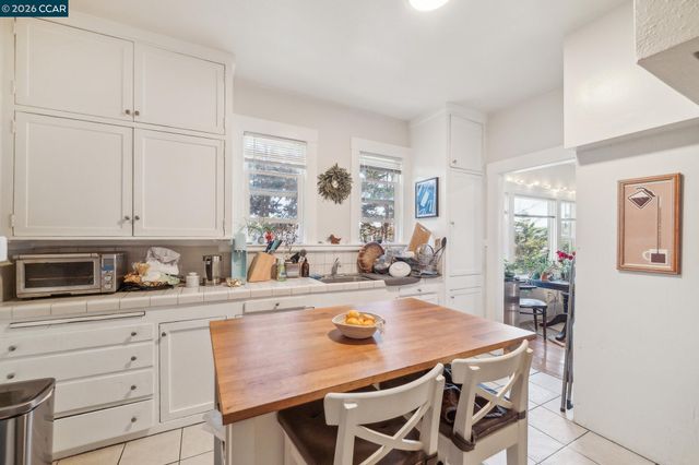 1401 Bissell Ave, Richmond, CA 94801