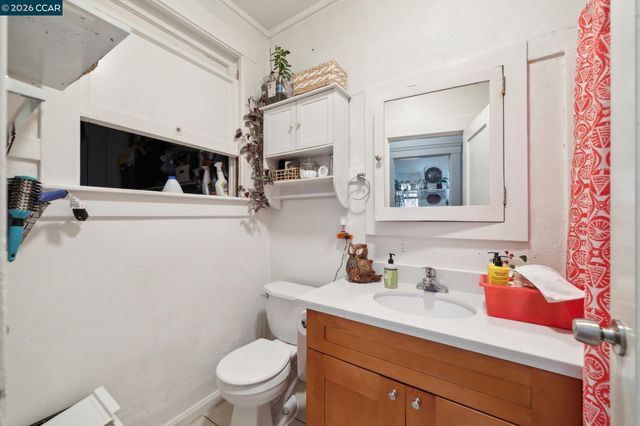 1401 Bissell Ave, Richmond, CA 94801