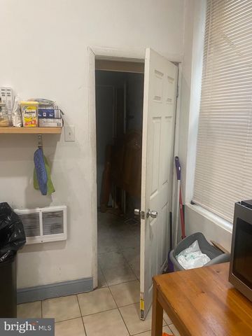 1906 W VENANGO ST, Philadelphia, PA 19140