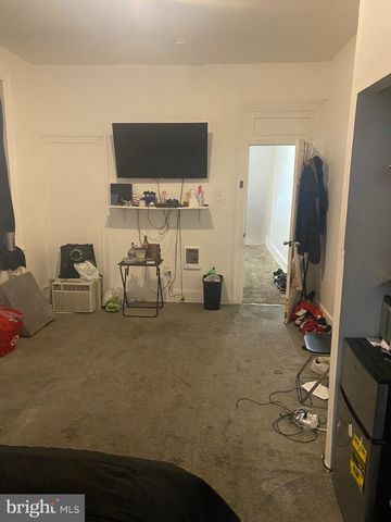 1906 W VENANGO ST, Philadelphia, PA 19140