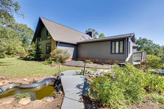 285 Old Batson Road, Taylors, SC 29687