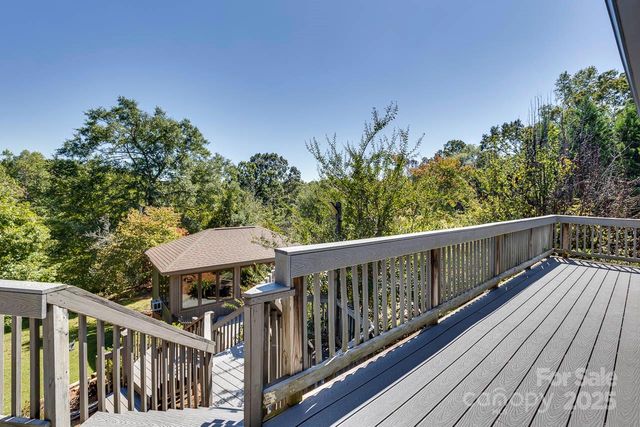 285 Old Batson Road, Taylors, SC 29687