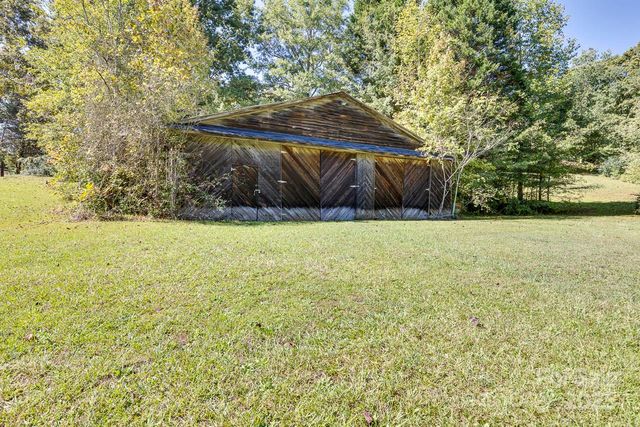 285 Old Batson Road, Taylors, SC 29687