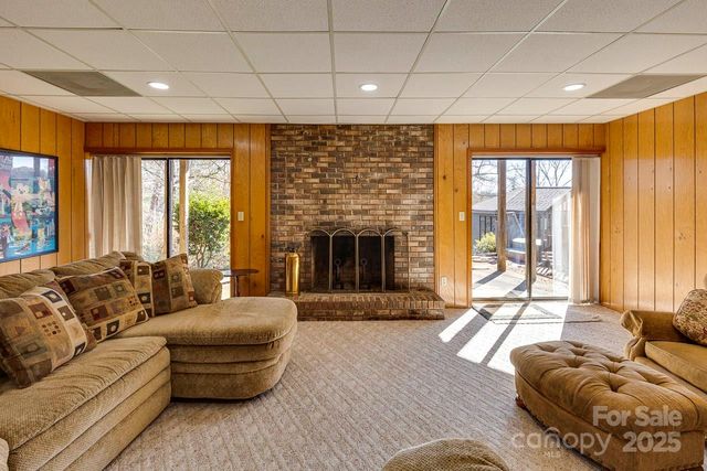 285 Old Batson Road, Taylors, SC 29687